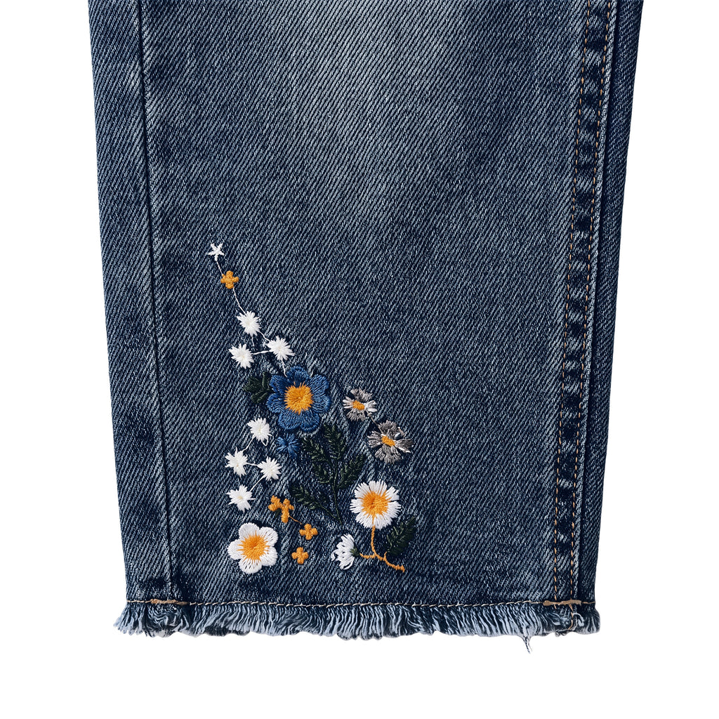 Girls' Frayed Flower Jeans – Dark Blue, hem flowers close-up